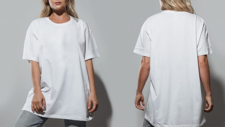 Cropped White Tee: The Ultimate Minimalist Fashion Staple Cropped White Tee: The Ultimate Minimalist Fashion Staple