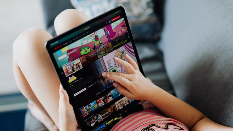 Watchug: A Modern Entertainment and Streaming Platform Explained