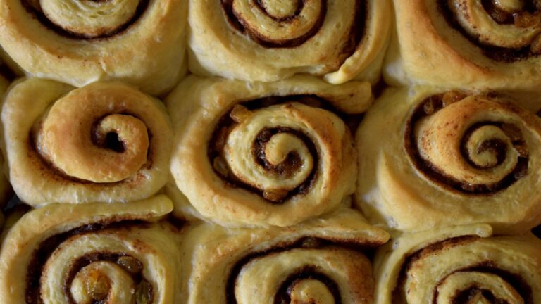 Hamurzut: A type of sweet rolled pastry made Hamurzut: A type of sweet rolled pastry made