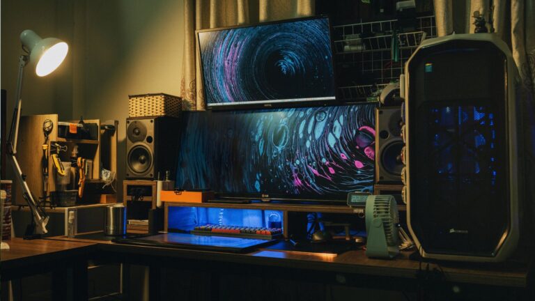 White Gaming PC: The Perfect Blend of Performance and Modern Design