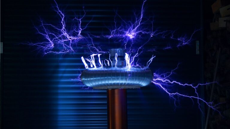 Tesla Transformator: Nikola Tesla’s Revolutionary Resonant Transformer Tesla Transformator: Nikola Tesla's Revolutionary Resonant Transformer