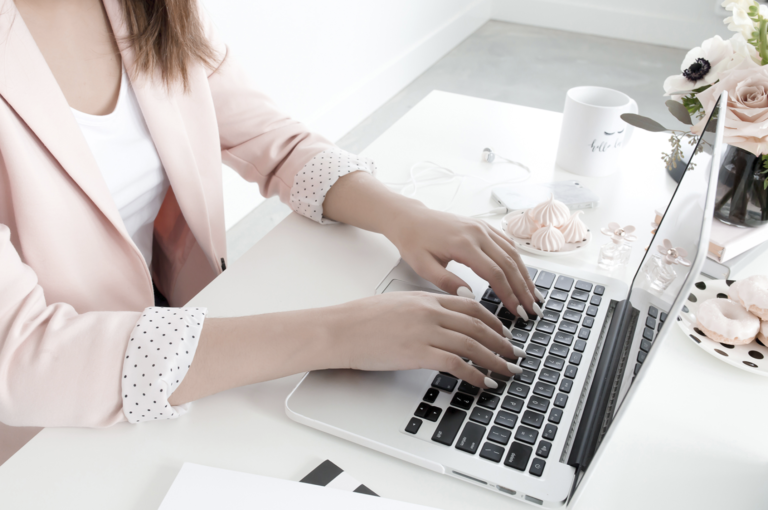 How to Create a Media Kit for Your Blog or Website How to Create a Media Kit for Your Blog or Website